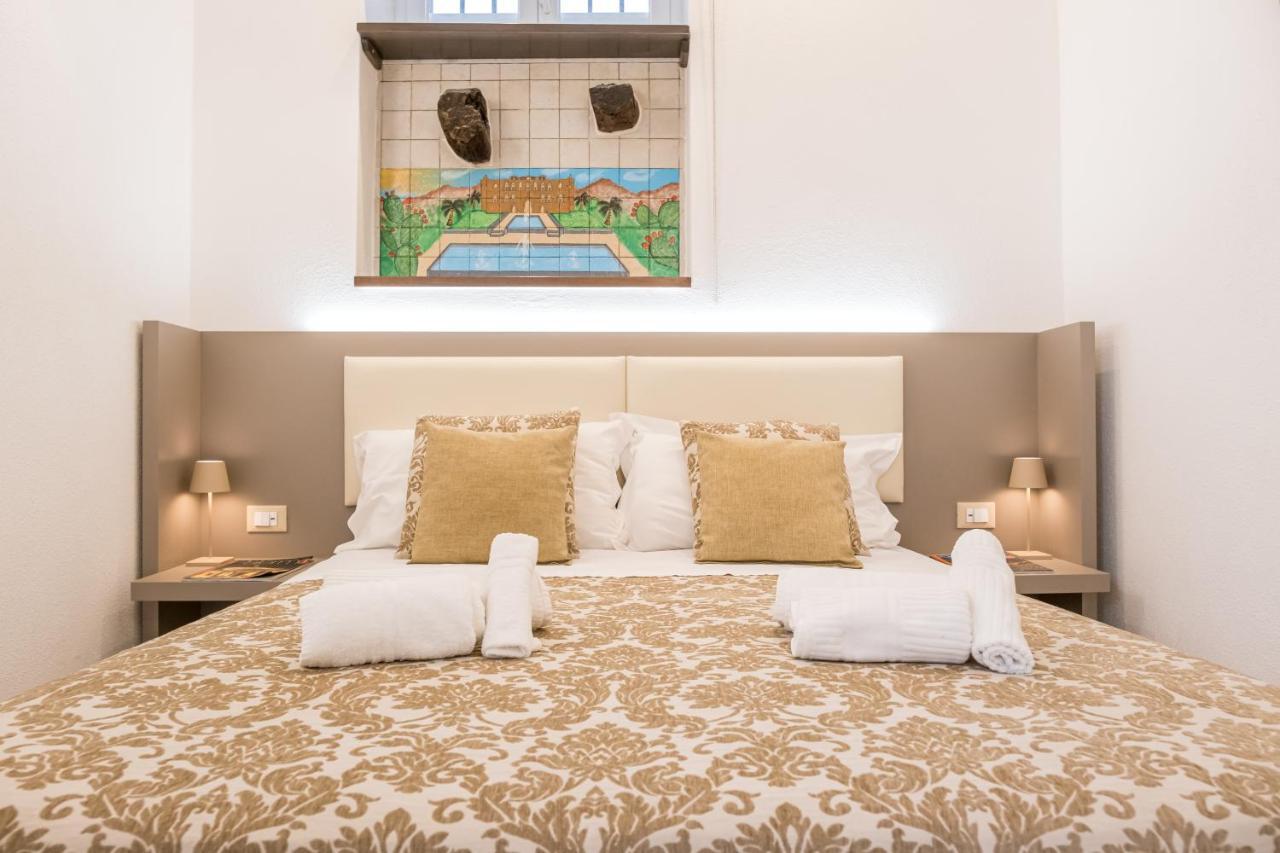 Barlaman Luxury Rooms Palermo Exterior foto